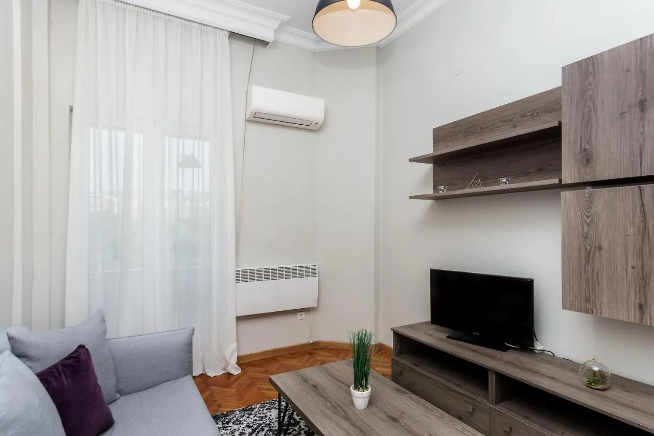 C.4 Red Rose #Colony_Central_Apartment Салоники 0*,